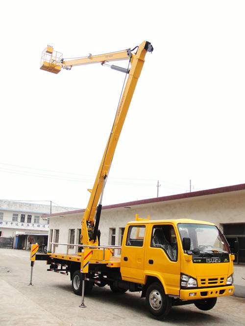 自行高空作業(yè)平臺車 